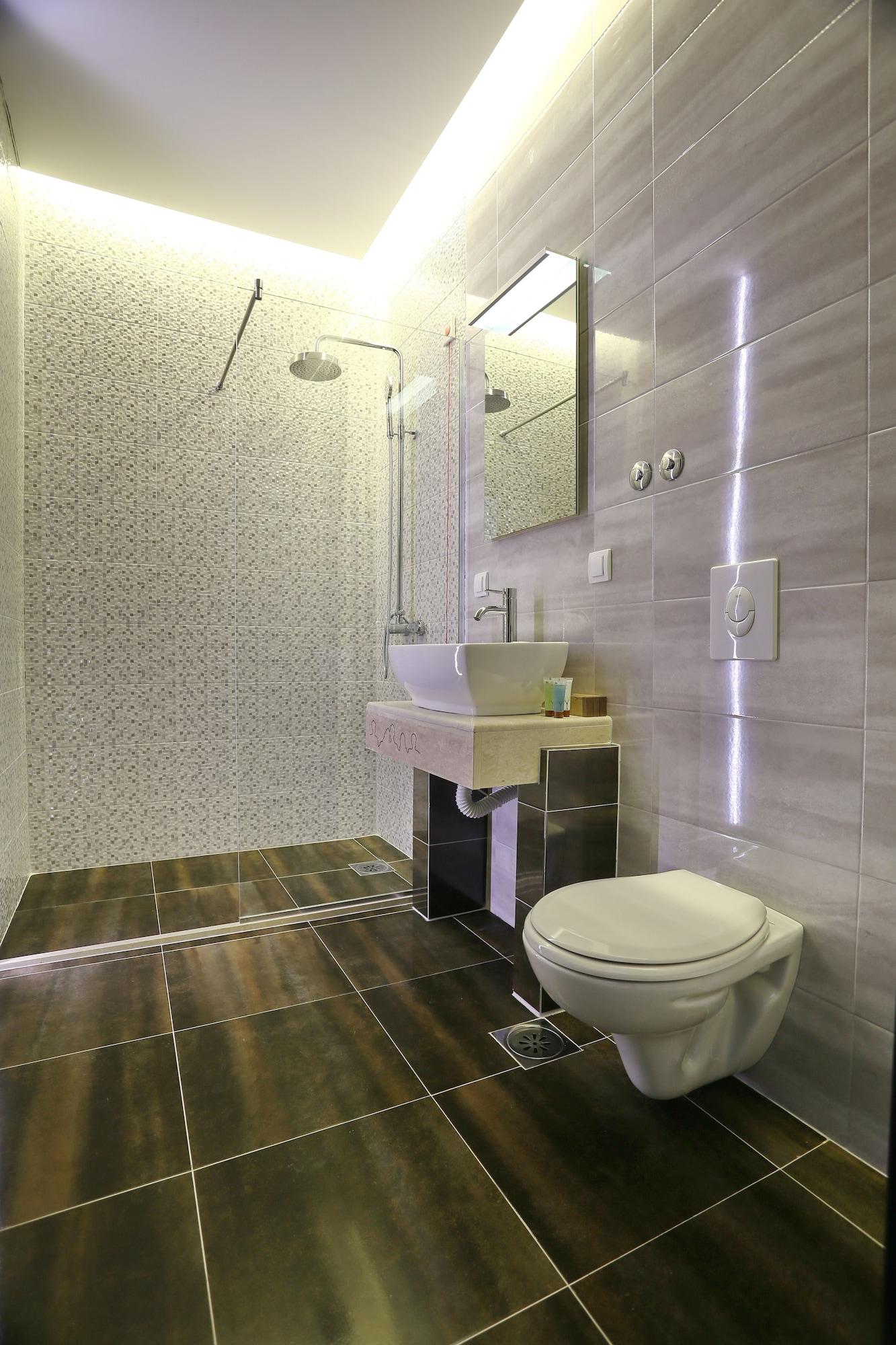 Hotel Theater Belgrade Garni Esterno foto