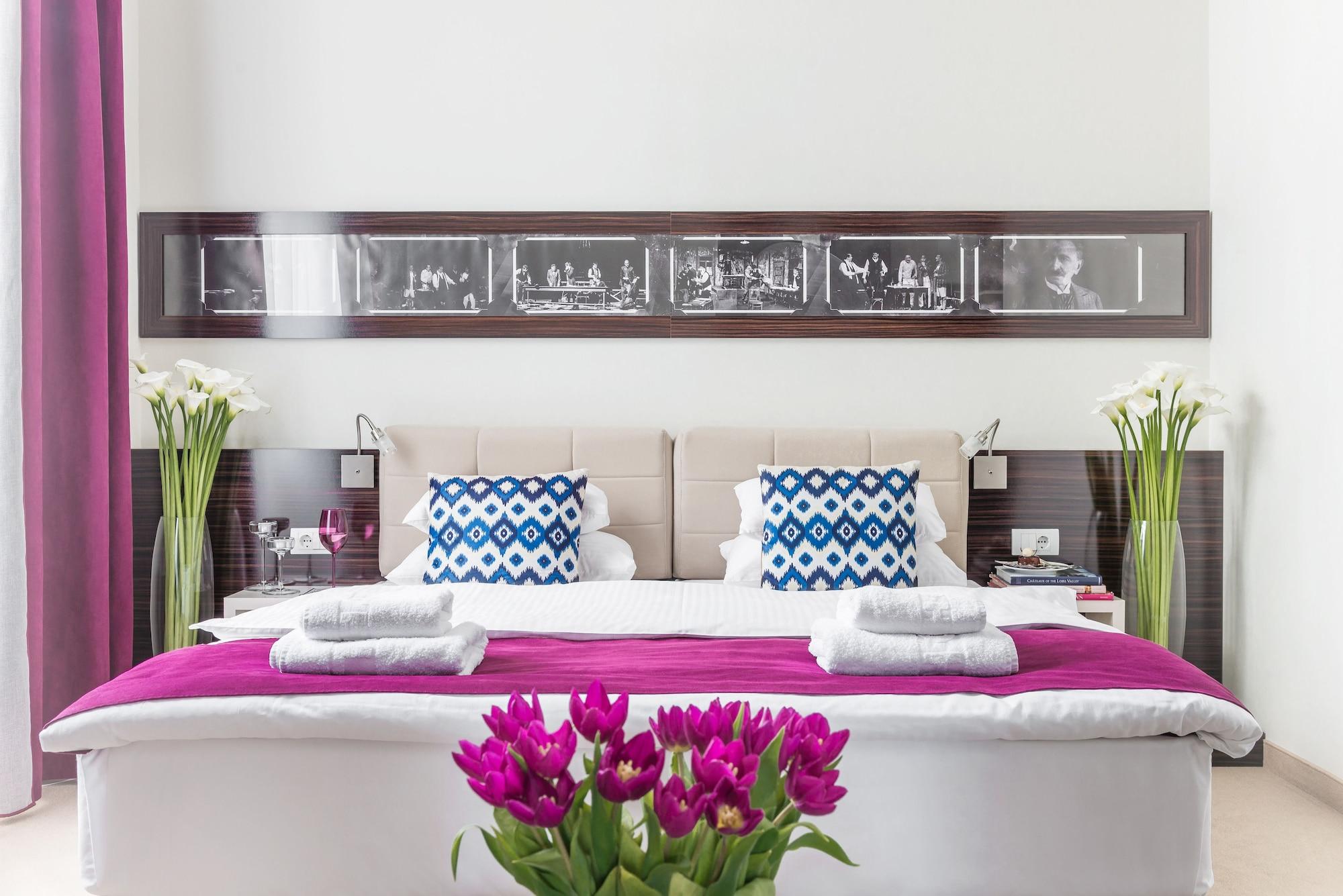 Hotel Theater Belgrade Garni Esterno foto