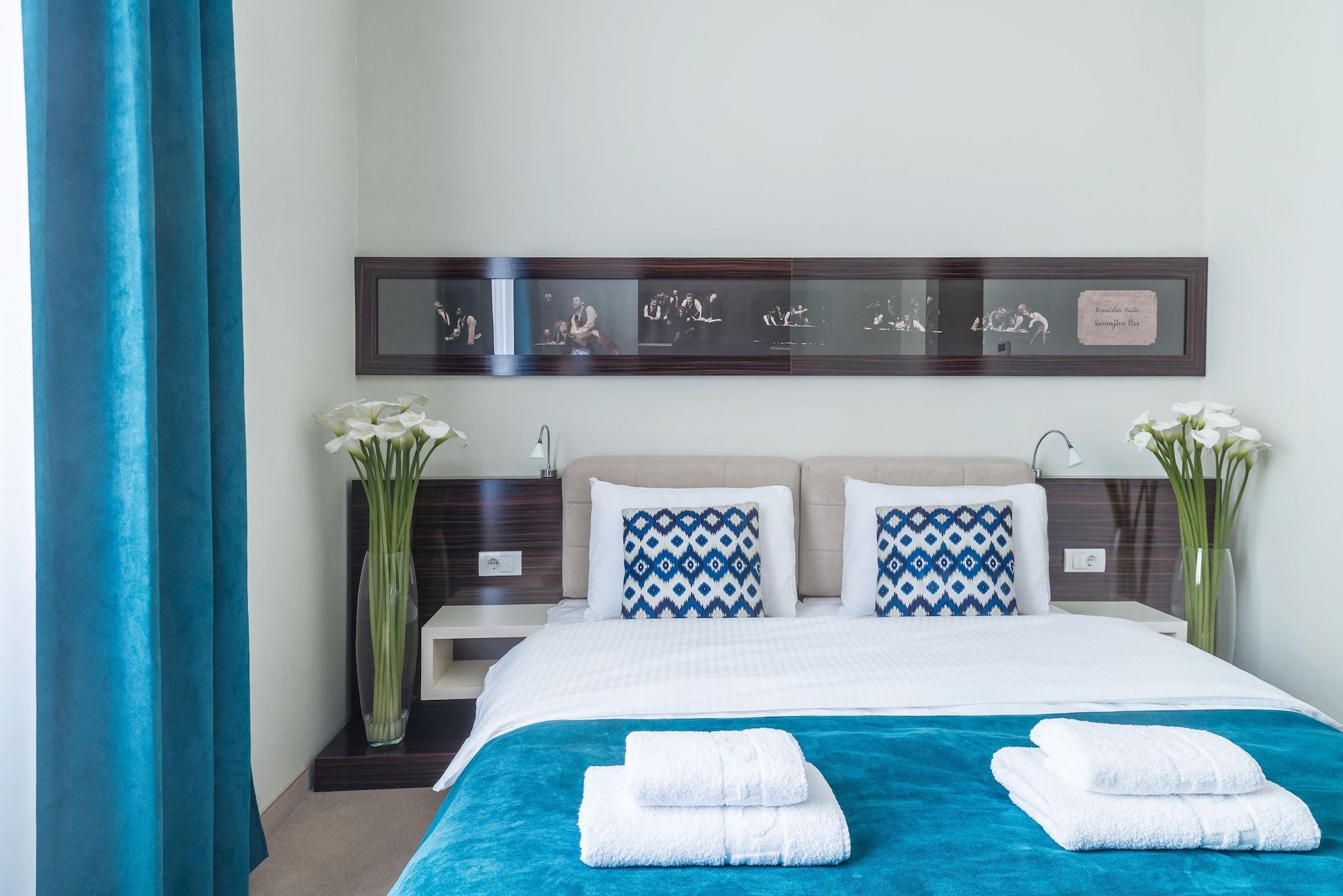 Hotel Theater Belgrade Garni Esterno foto