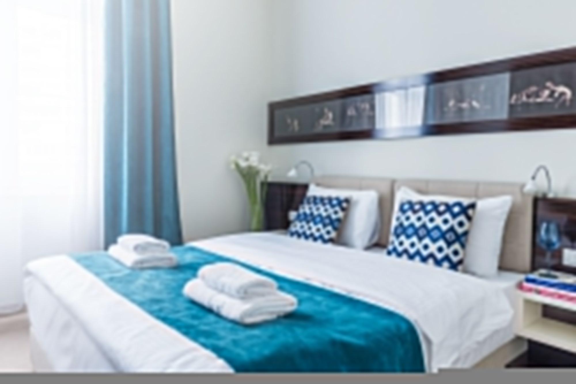 Hotel Theater Belgrade Garni Esterno foto